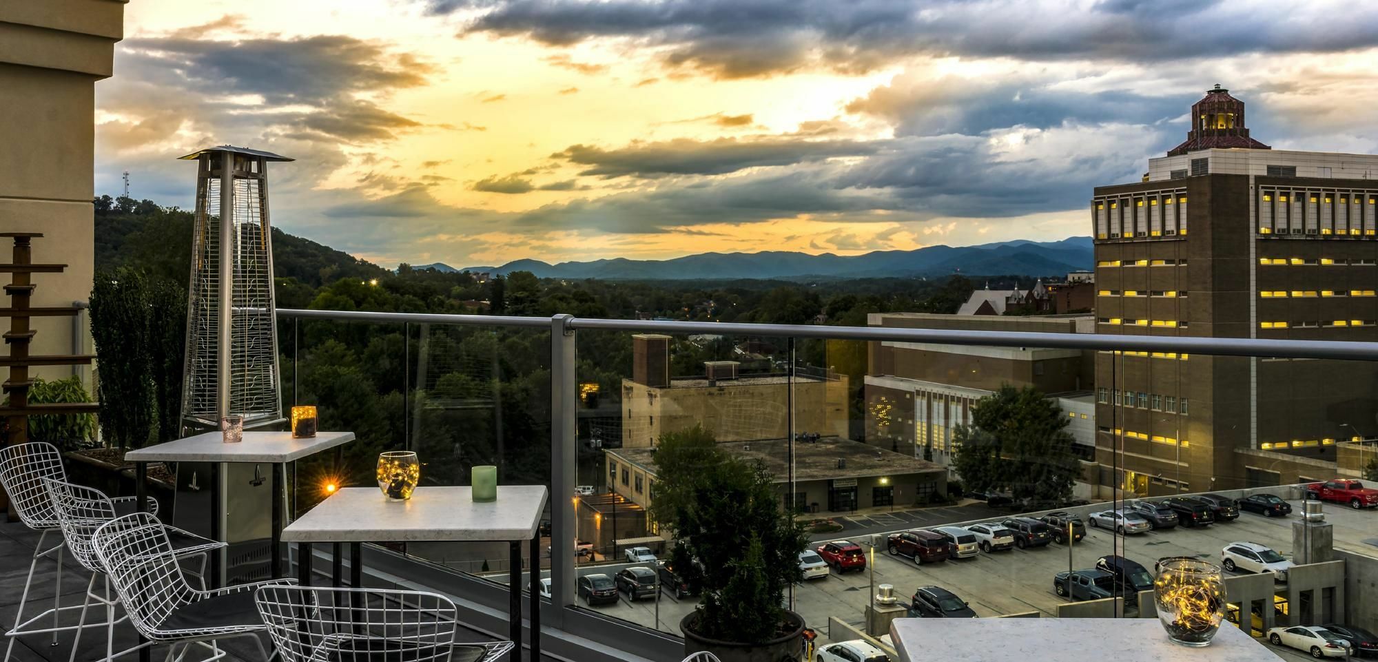Hilton Garden Inn Asheville Downtown Dış mekan fotoğraf