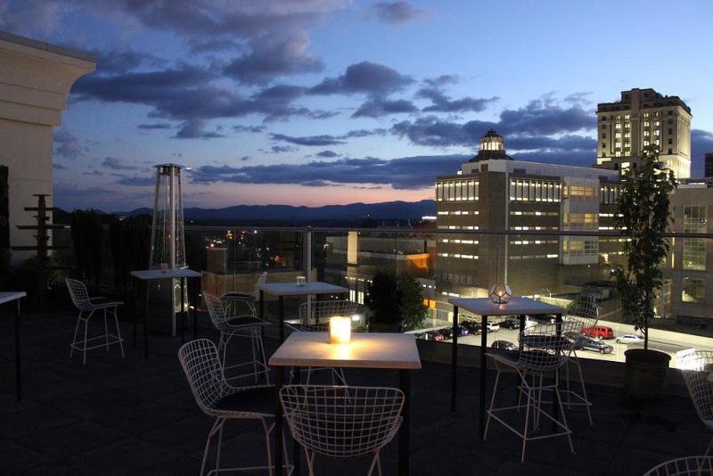 Hilton Garden Inn Asheville Downtown Dış mekan fotoğraf